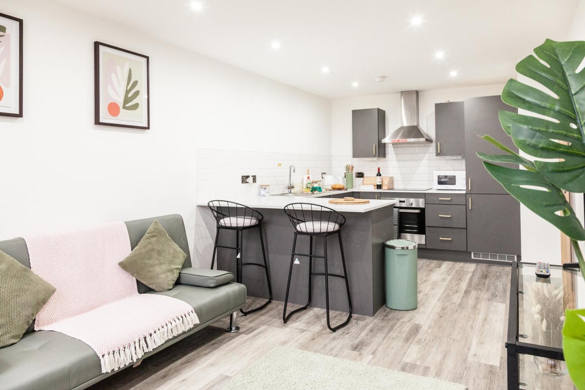 Comfortable Apartment In Desirable Area Of Preston Екстер'єр фото